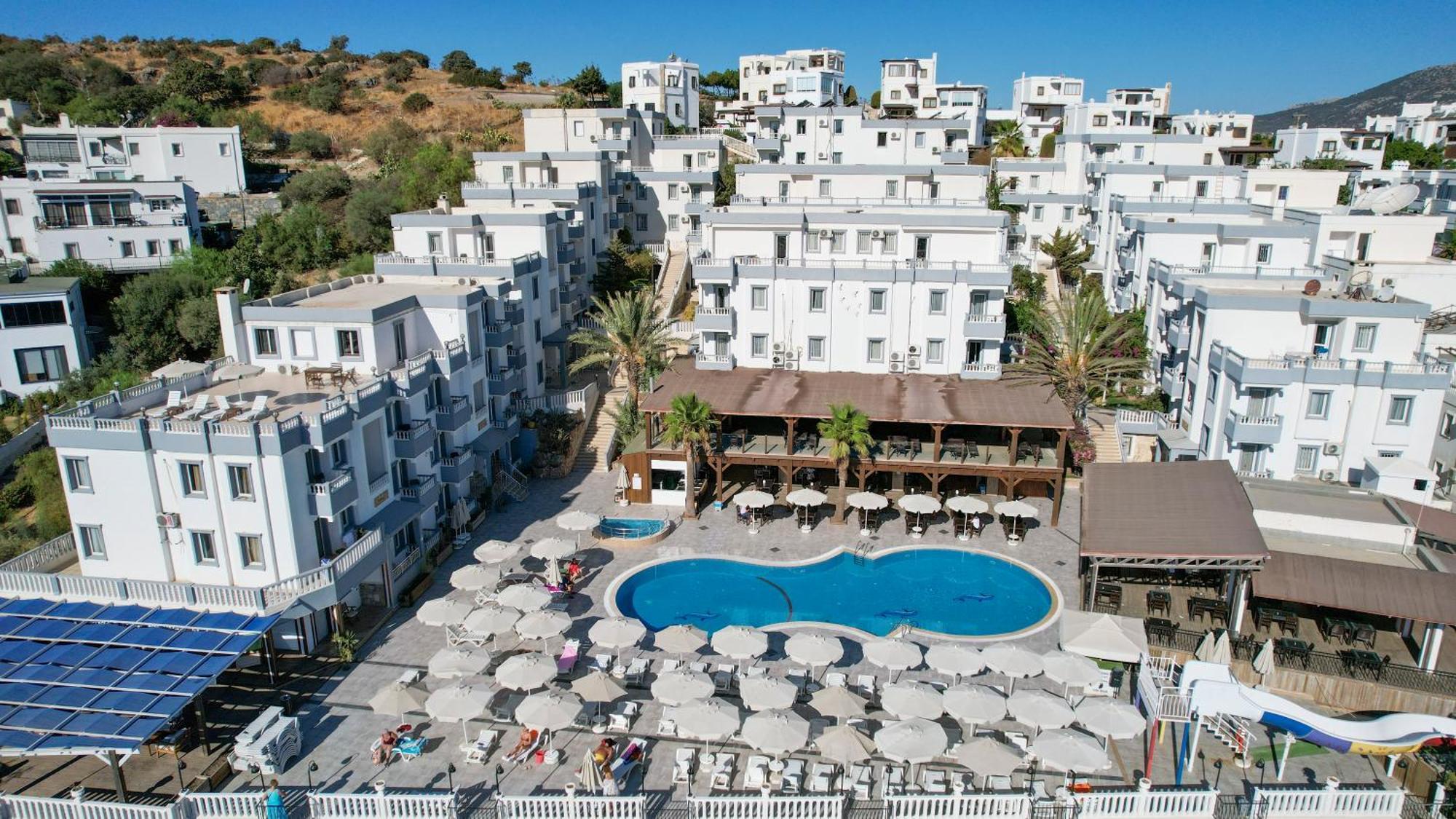 Smart Holiday Hotel Bodrum ビテツ エクステリア 写真